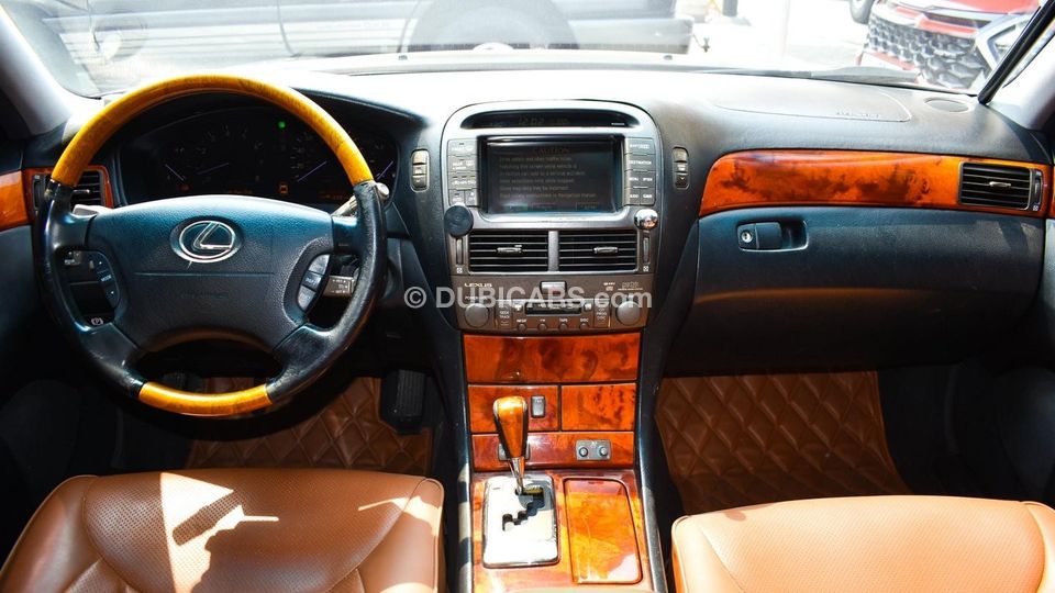 Used Lexus LS 430 2006 for sale in Sharjah - 550430