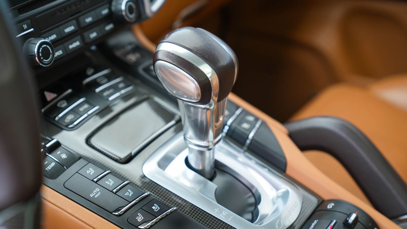 Porsche Cayenne GTS 4.8L