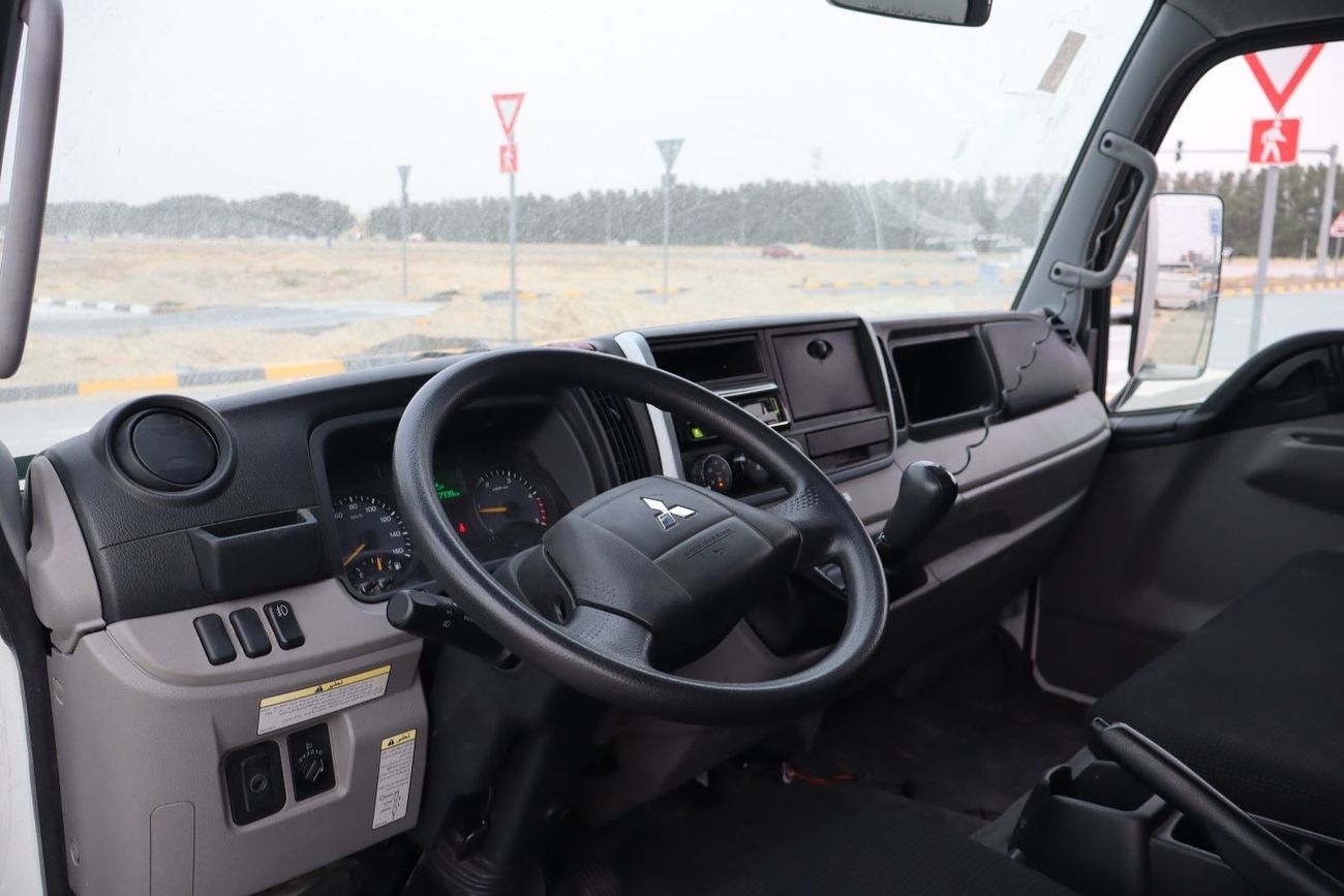 ميتسوبيشي فوسو كانتير GCC BOX