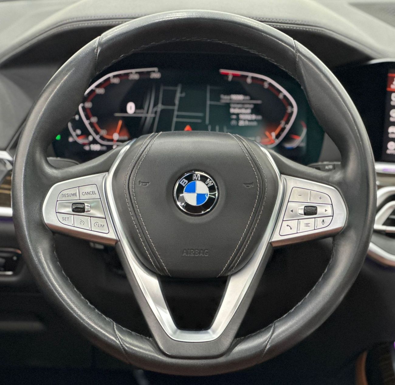 BMW X7 2022 BMW X7 xDrive40i Individual, Dec 2026 BMW Warranty + Service Pack, Low Kms, GCC