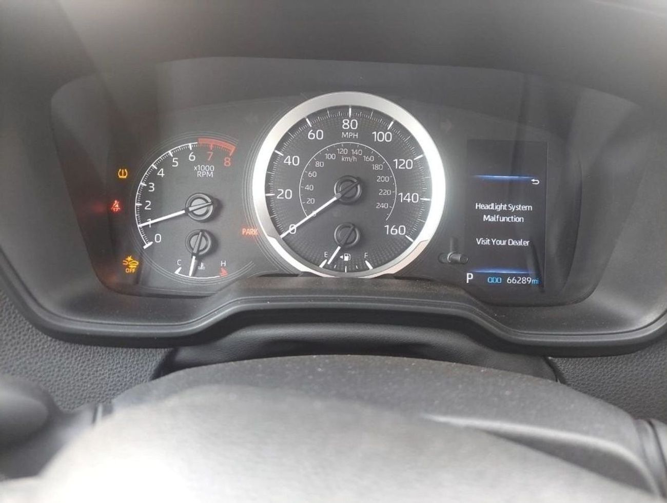 تويوتا كورولا 1.8L PETROL AUTOMATIC TRANSMISSION