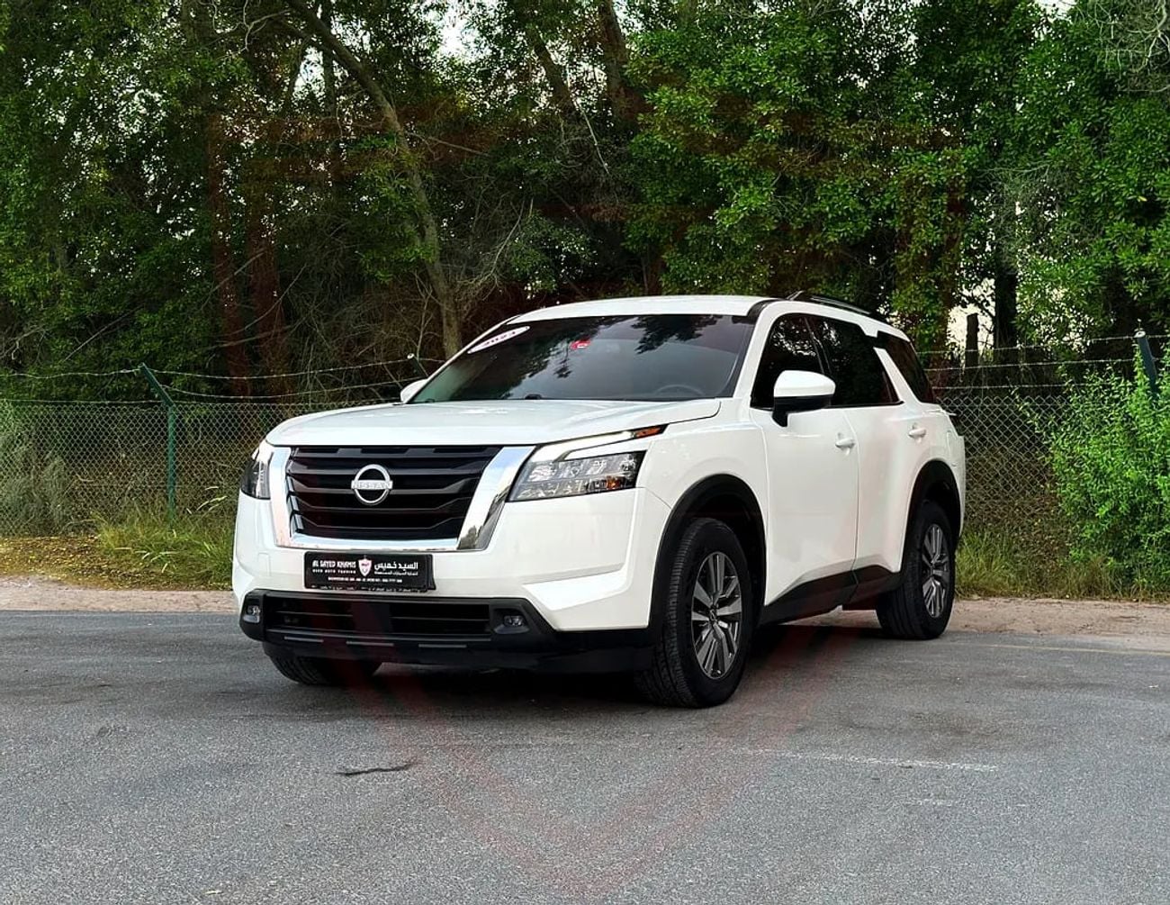 نيسان باثفايندر SV 3.5L V6 | GCC Specs | Accident-Free | Excellent Condition | 1327/Month