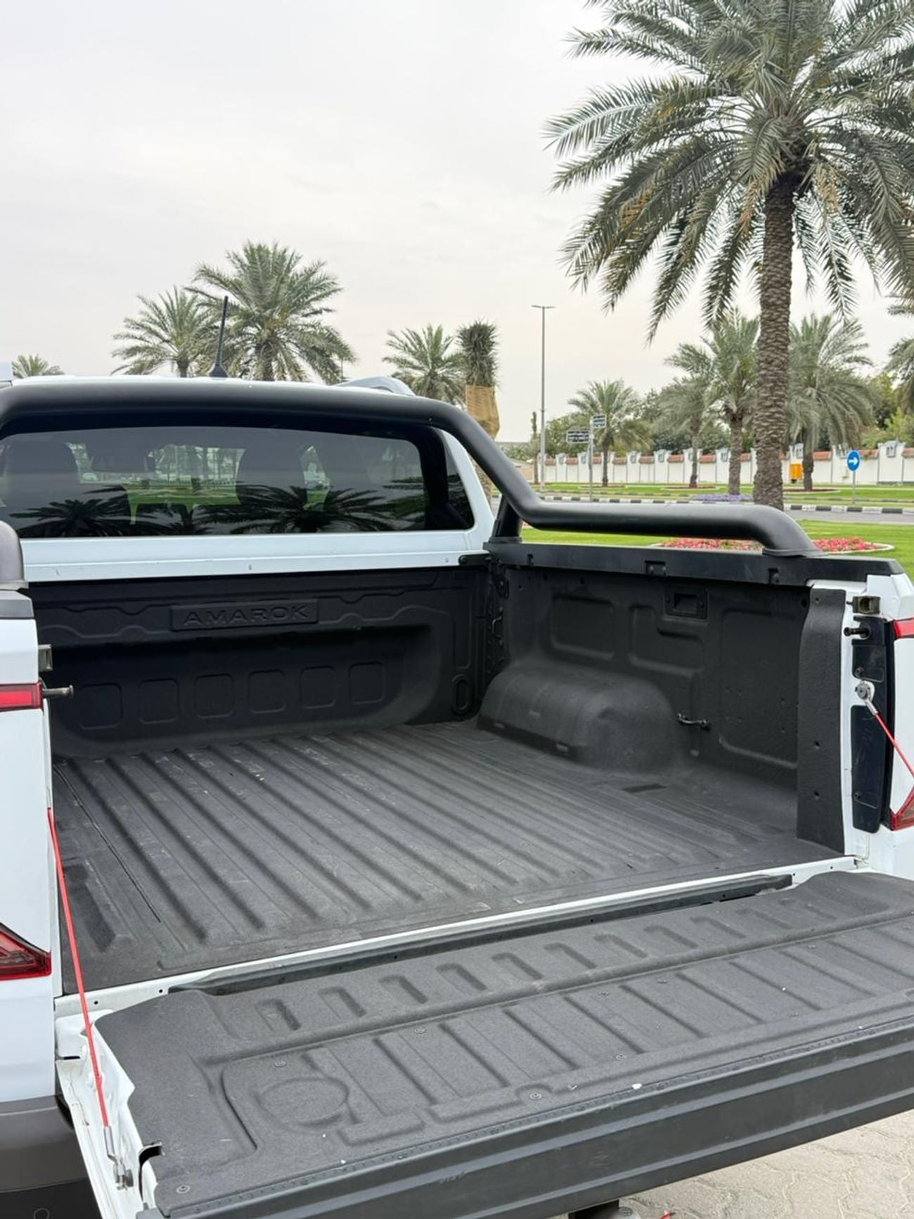 Volkswagen Amarok DIESEL AMAROK PICKUP ,3.0 L ,RIGHT HAND HAND DRIVE ,AUTO TRANSMISSION