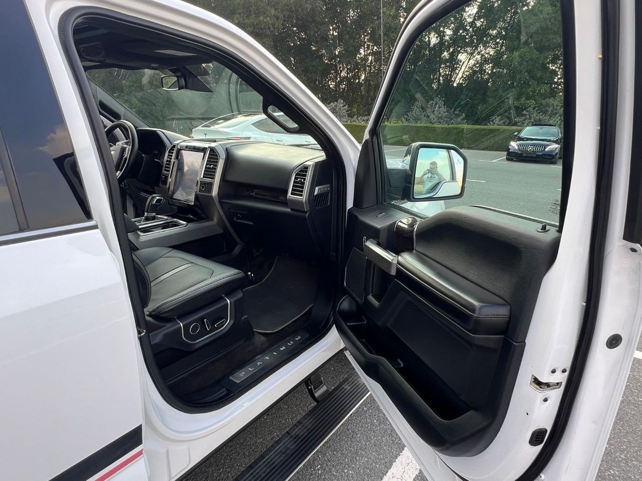 Ford F 150 FORD F-150 PLATINUM 2015 V6 PERFECT CONDITION