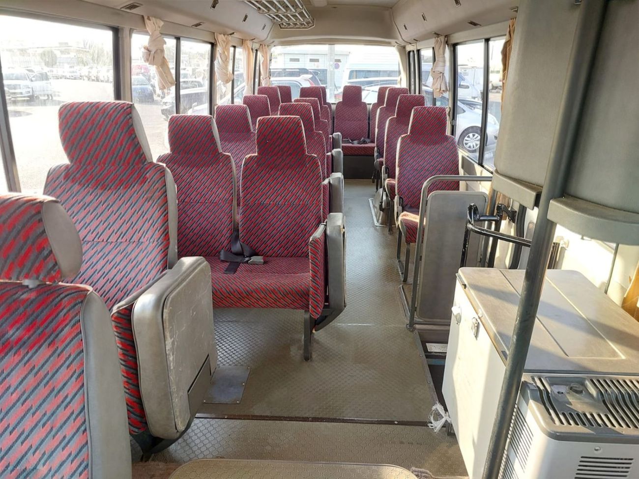 Mitsubishi Rosa MITSUBISHI ROSA BUS RHD 1995 MODEL 3.9 L DIESEL AUTOMATIC(PM30430)