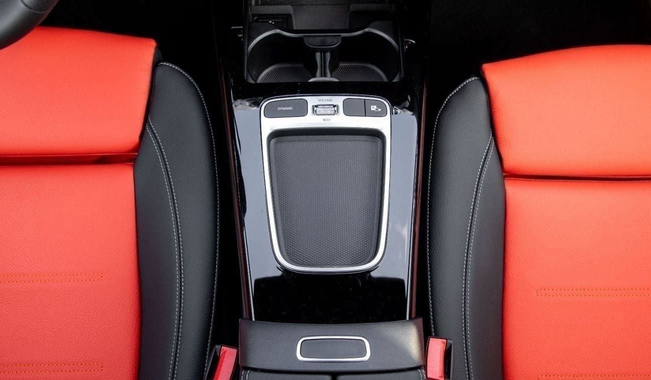 مرسيدس بنز A 200 AMG Hatchback | 2025 | GCC Specs with 5 Years Warranty | For Local Registration +10%