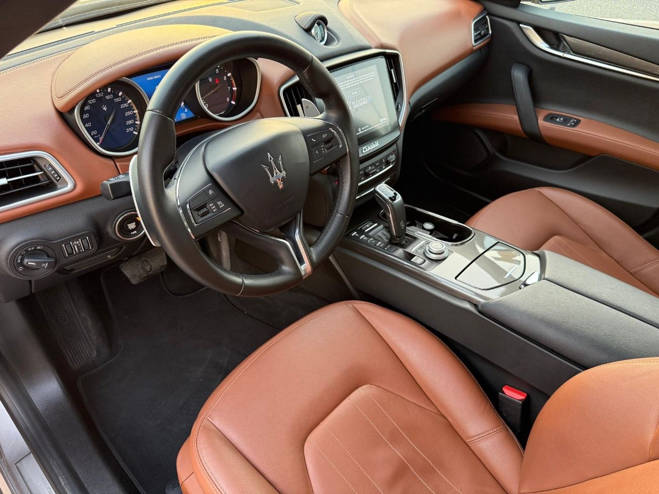 Maserati Ghibli Std 3.0L