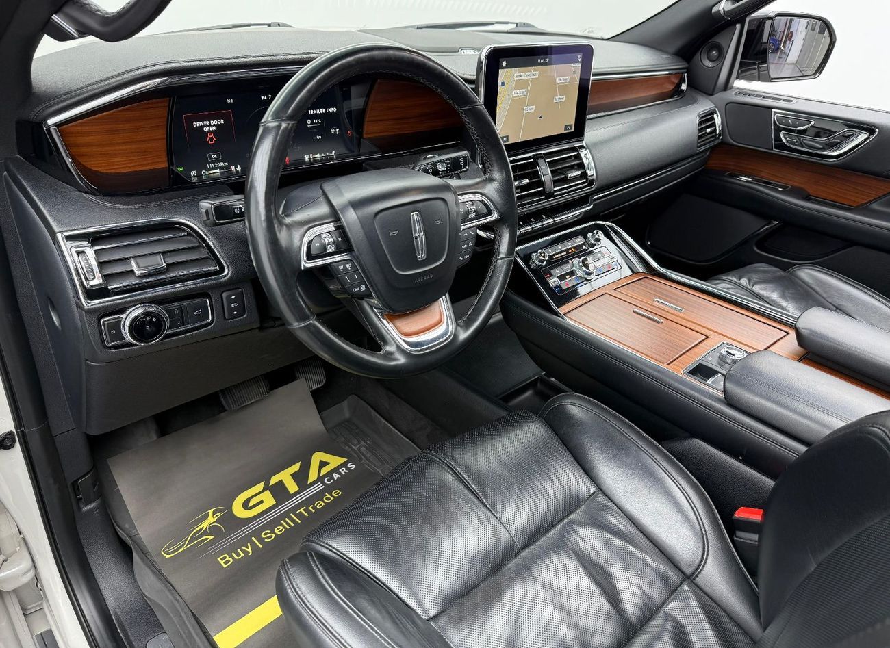 Lincoln Navigator Presidential 3.5L 2019 Lincoln Navigator Presidential, Warranty, Full Lincoln Service History, 8 Sea