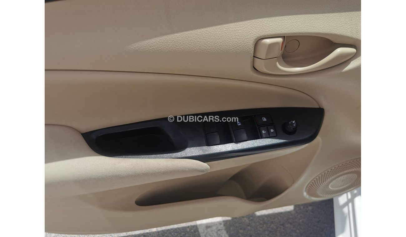 تويوتا يارس SE تويوتا ياريس 2019 مواصفات خليجي فل اتوماتيك