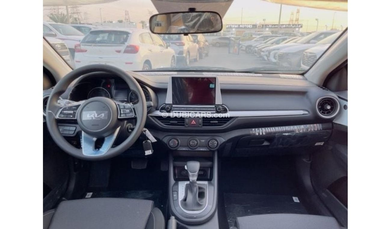 Kia Cerato 1.6L full option AT (Sunroof + Alloy wheels) Model  2022