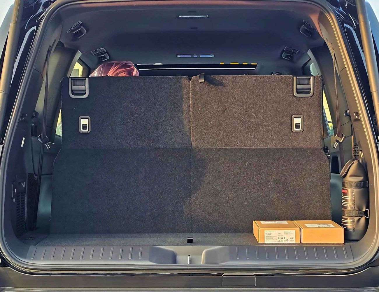 Toyota Land Cruiser LC300 GXR TWIN TURBO / 3.5L V6 PETROL / BIG DVD / JBL SPEAKERS / FULL OPTION / CODE # LC3GXRH