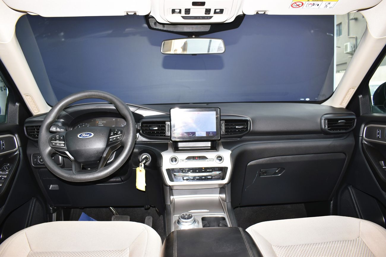 Ford Explorer AED 1539 PM 3.3L AT V6 AWD GCC GCC DEALER WARRANTY