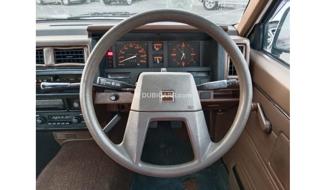 Nissan Pickup NISSAN DATSUN PICK UP RIGHT HAND DRIVE (PM1541)