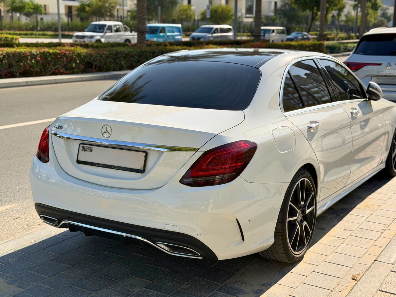 مرسيدس بنز C 200 