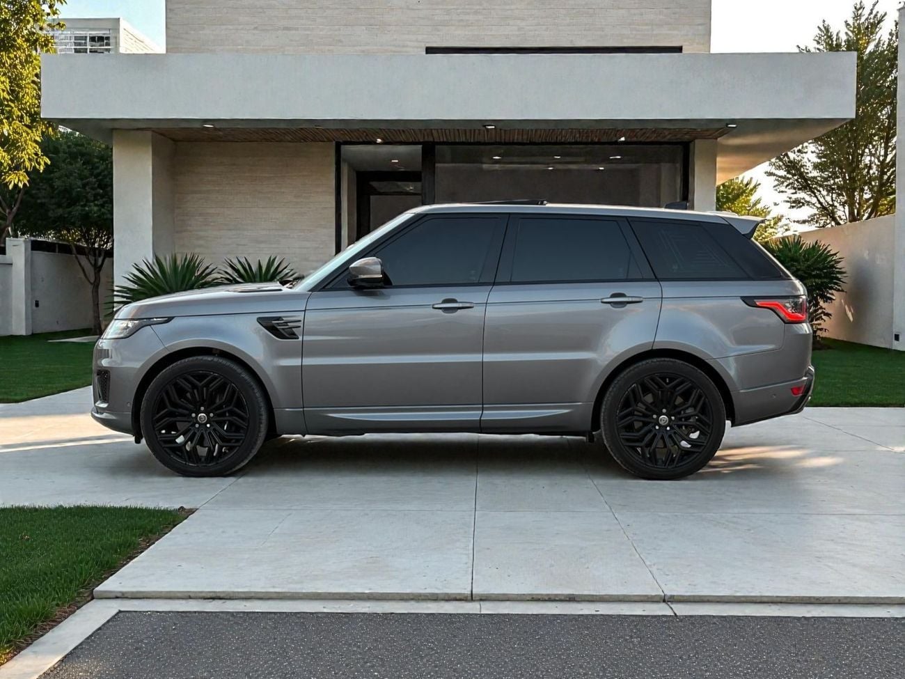 Land Rover Range Rover Sport HSE 3.0L (340 HP)
