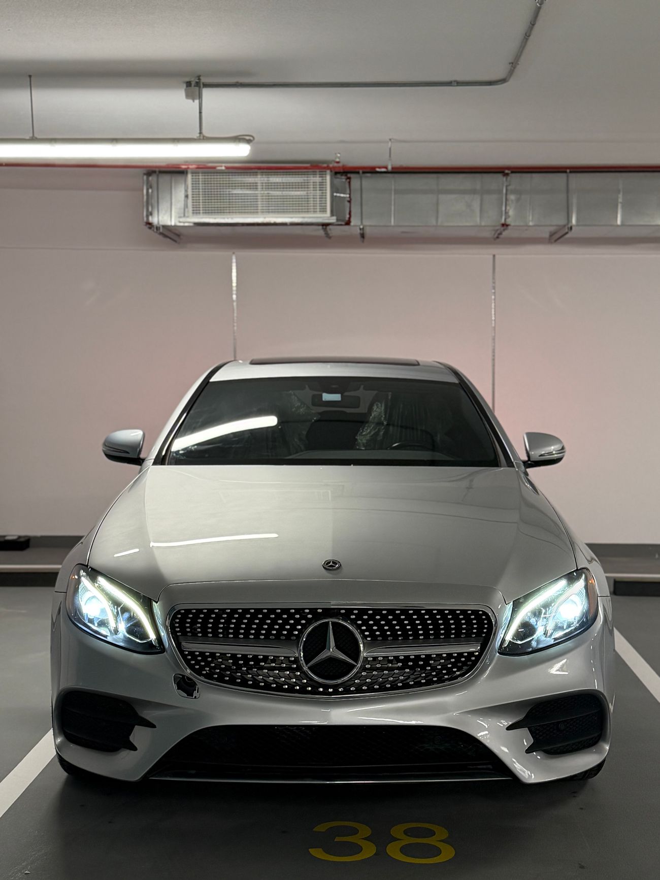 Mercedes-Benz E300 4MATIC 2019