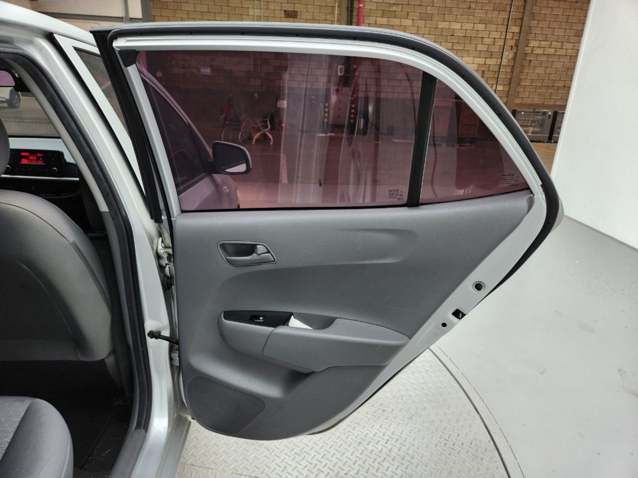 Kia Picanto MORNING URBAN (G) 1.0 Standard