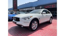 Infiniti QX70 Gcc spec under warranty