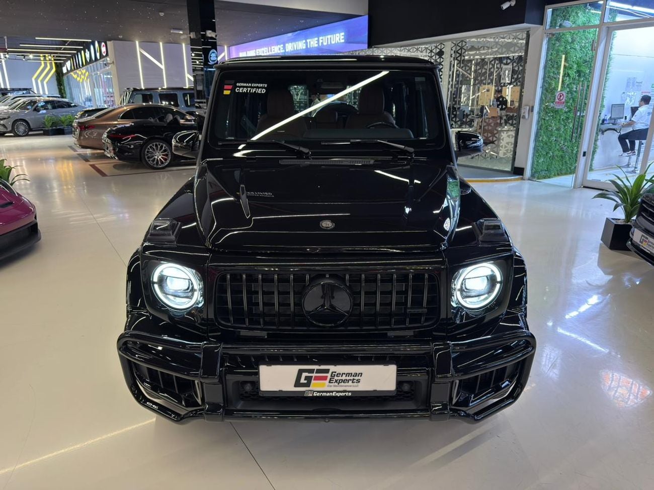 Mercedes-Benz G 63 AMG 4MATIC SUV 2025 Mercedes-Benz G 63 AMG - GCC Specs - 5 Years Dealer Warranty