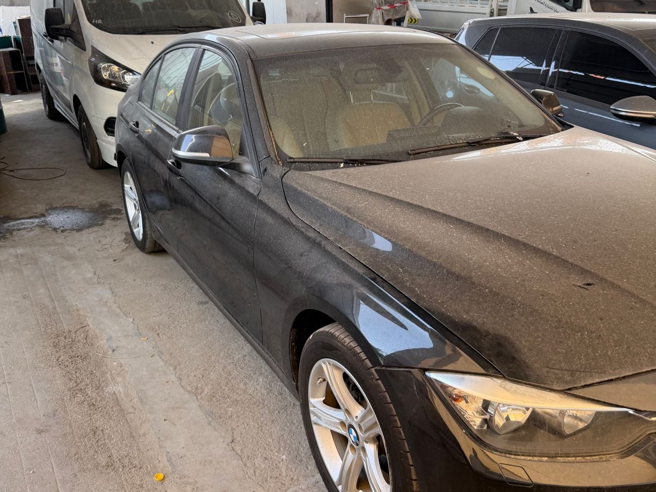 بي أم دبليو 328i