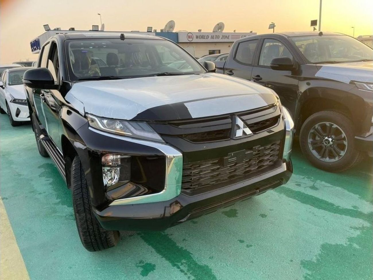 Mitsubishi L200 sportero  deseil  4x4  full   option automatic