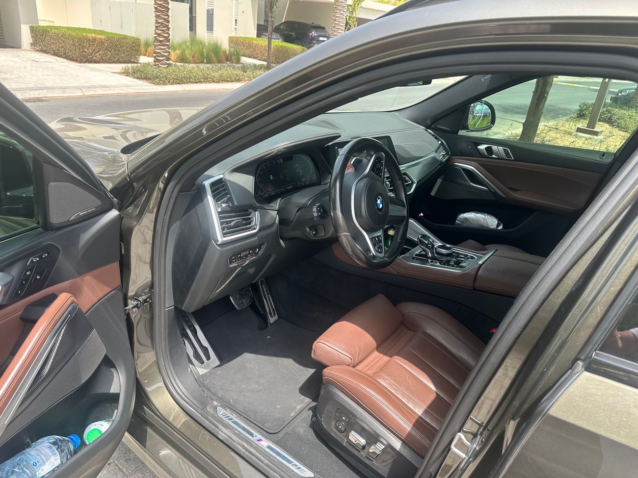 بي أم دبليو X6 Second Owner | with Service Contract | XDrive40 Luxury M Sport Package