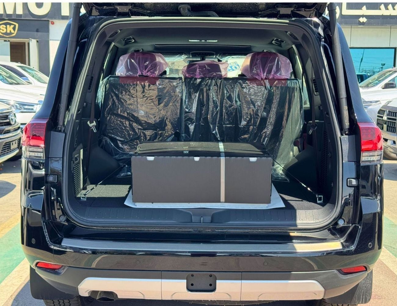 Toyota Land Cruiser GR SPORT / 3.5L / PWR SEATS / 360* CAMERA / HEADUP DISPLAY / SUNROOF / FULL OPTION (CODE# GRS)