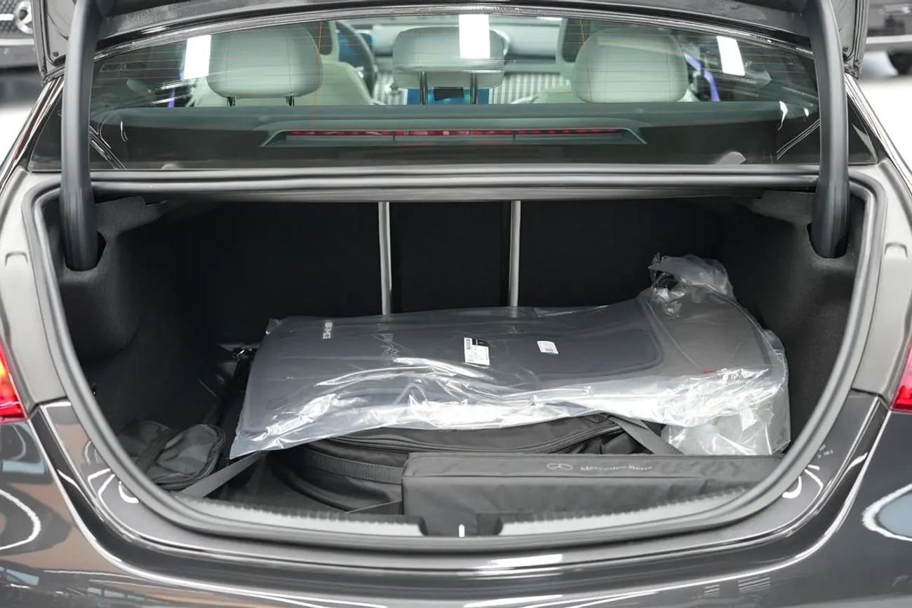 Mercedes-Benz C 200 C 200 | GCC 0km | Agency Warranrty | AMG Package