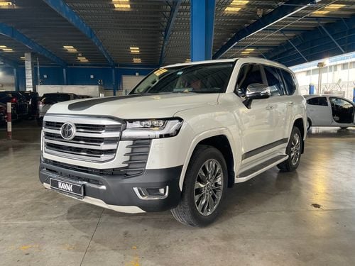 تويوتا لاند كروزر VXR | شامل الضمان | 0 ﺪﻔﻋﺓ ﺃﻮﻟﻯ