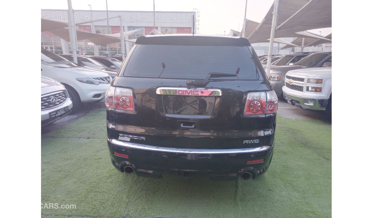 GMC Acadia Gulf 2012 number one, leather hatch, sensors, alloy wheels, cruise control, and a rear camera that d