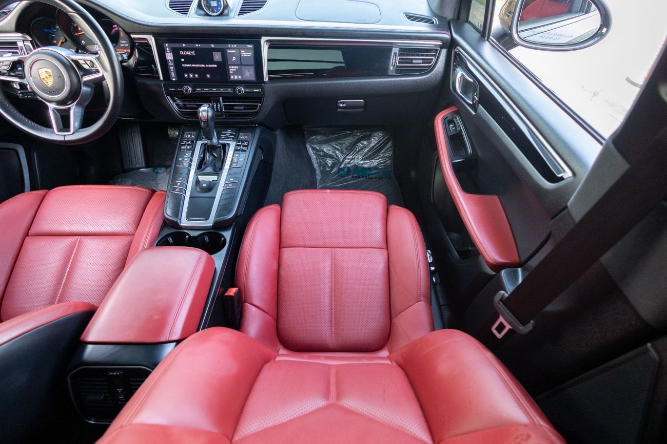 Porsche Macan Std 2.0L (252 HP)