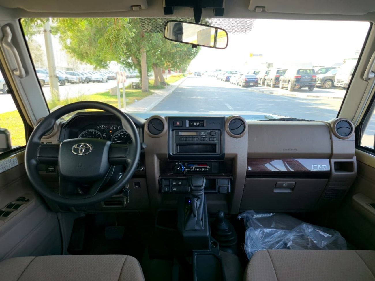 Toyota Land Cruiser Pick Up Toyota Land Cruiser LC79 DC 4.0 AT 2025 basic GCC