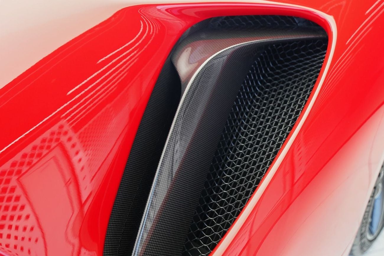 Ferrari SF90 Stradale STRADALE