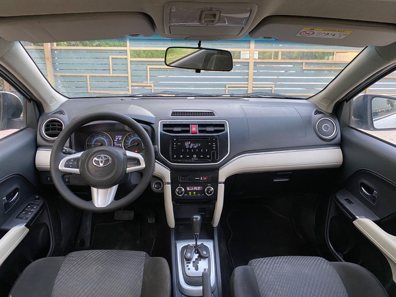 Toyota Rush EX