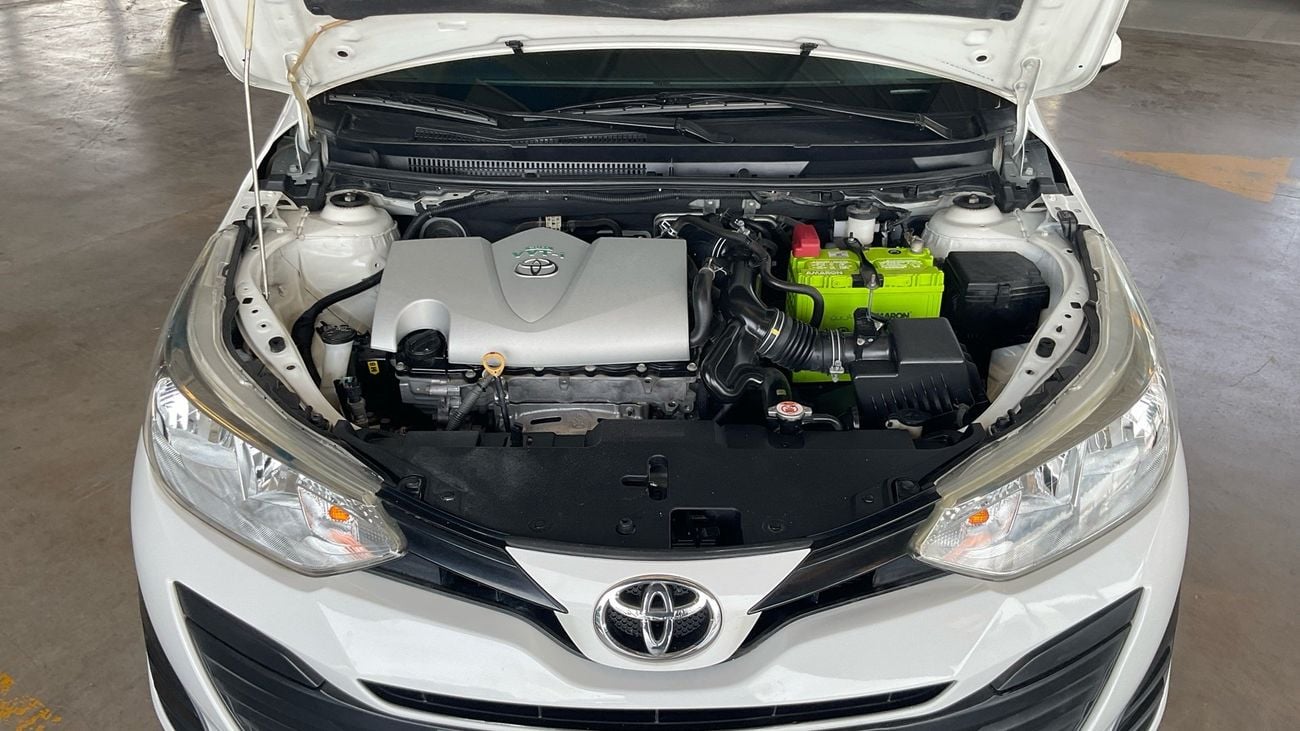 Toyota Yaris SE | Guaranteed Warranty | 0 Down Payment