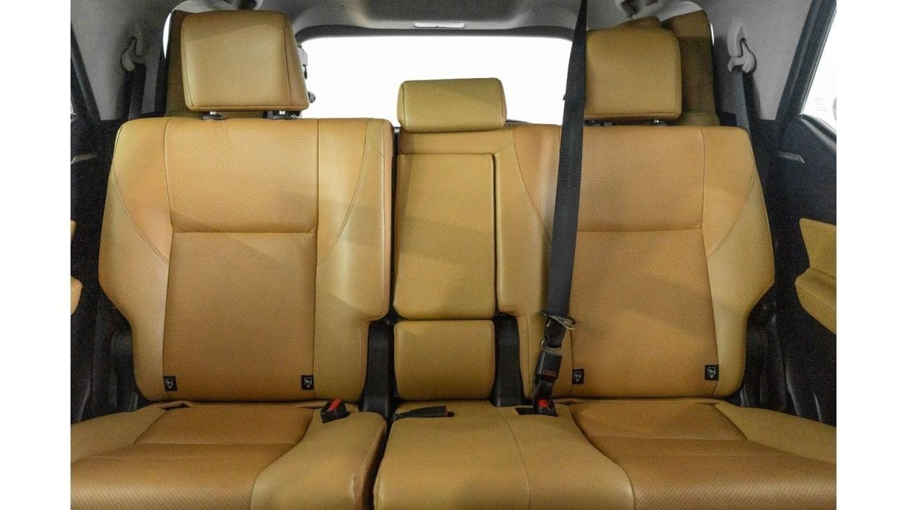 تويوتا فورتونر VXR