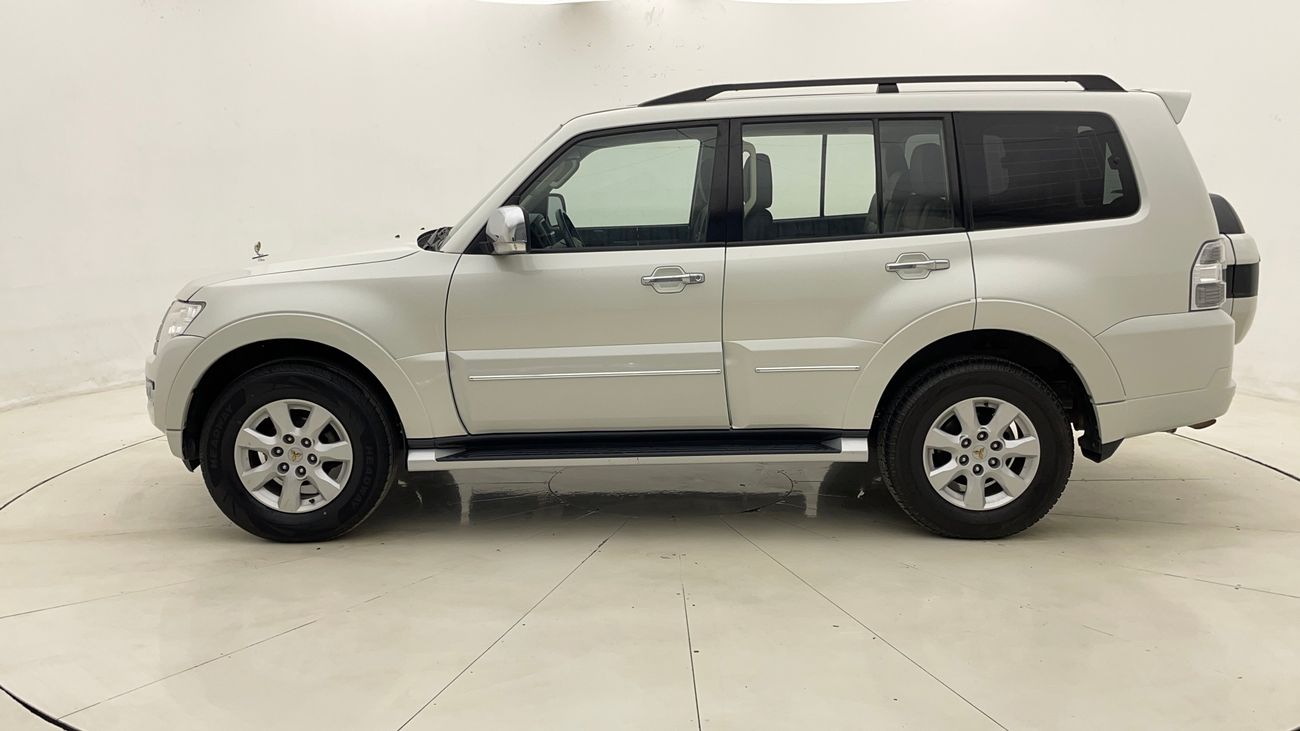 Mitsubishi Pajero GLS HIGHLINE 3 | Zero Down Payment | Home Test Drive