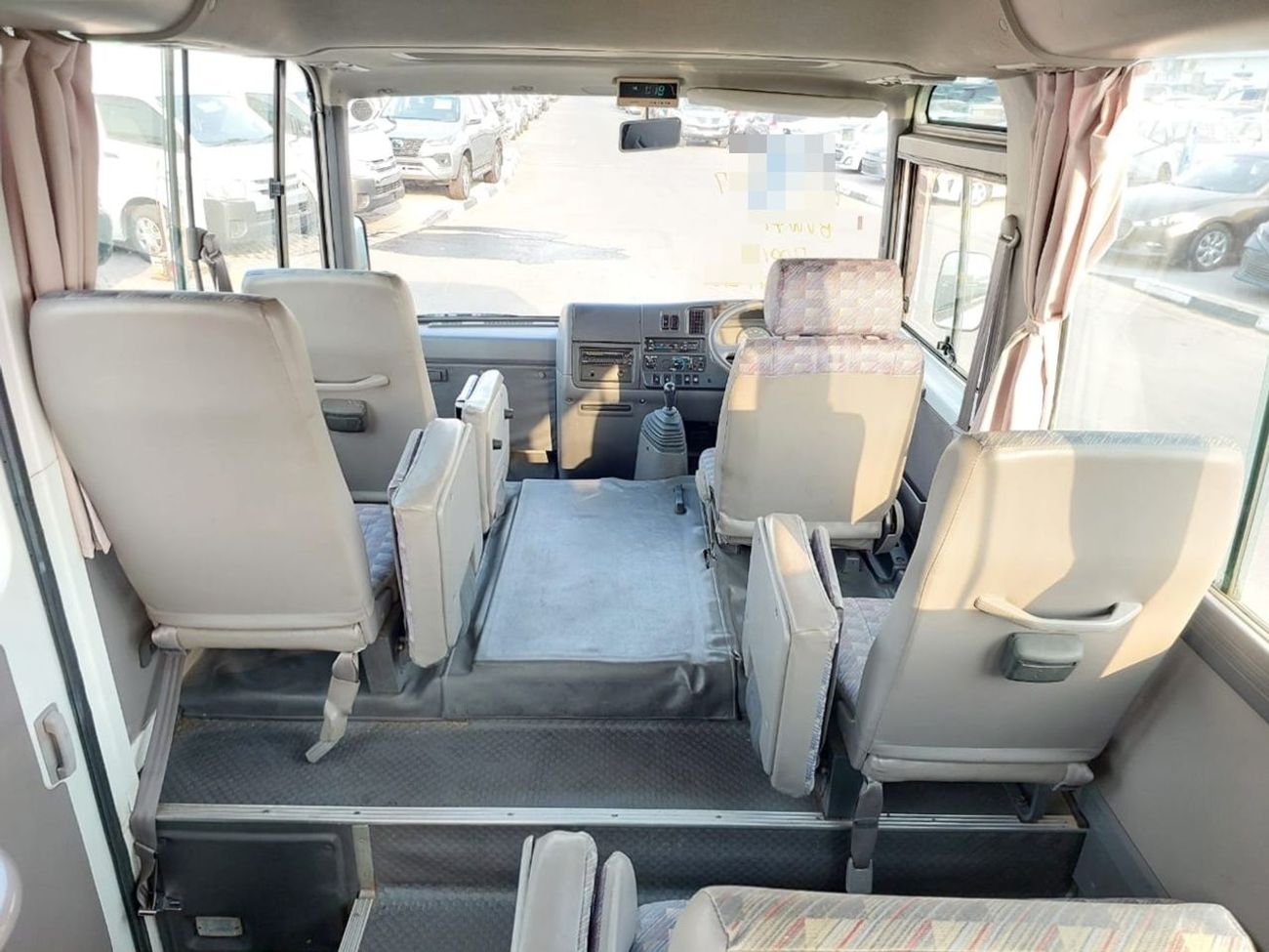 Isuzu Journey ISUZU JOURNEY BUS RHD 2000 MODEL 4.1 L DIESEL MANUAL(PM00136)