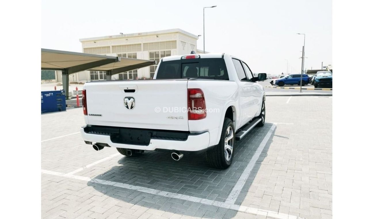 RAM 1500 Dodge RAM Laramie - 2021 - White