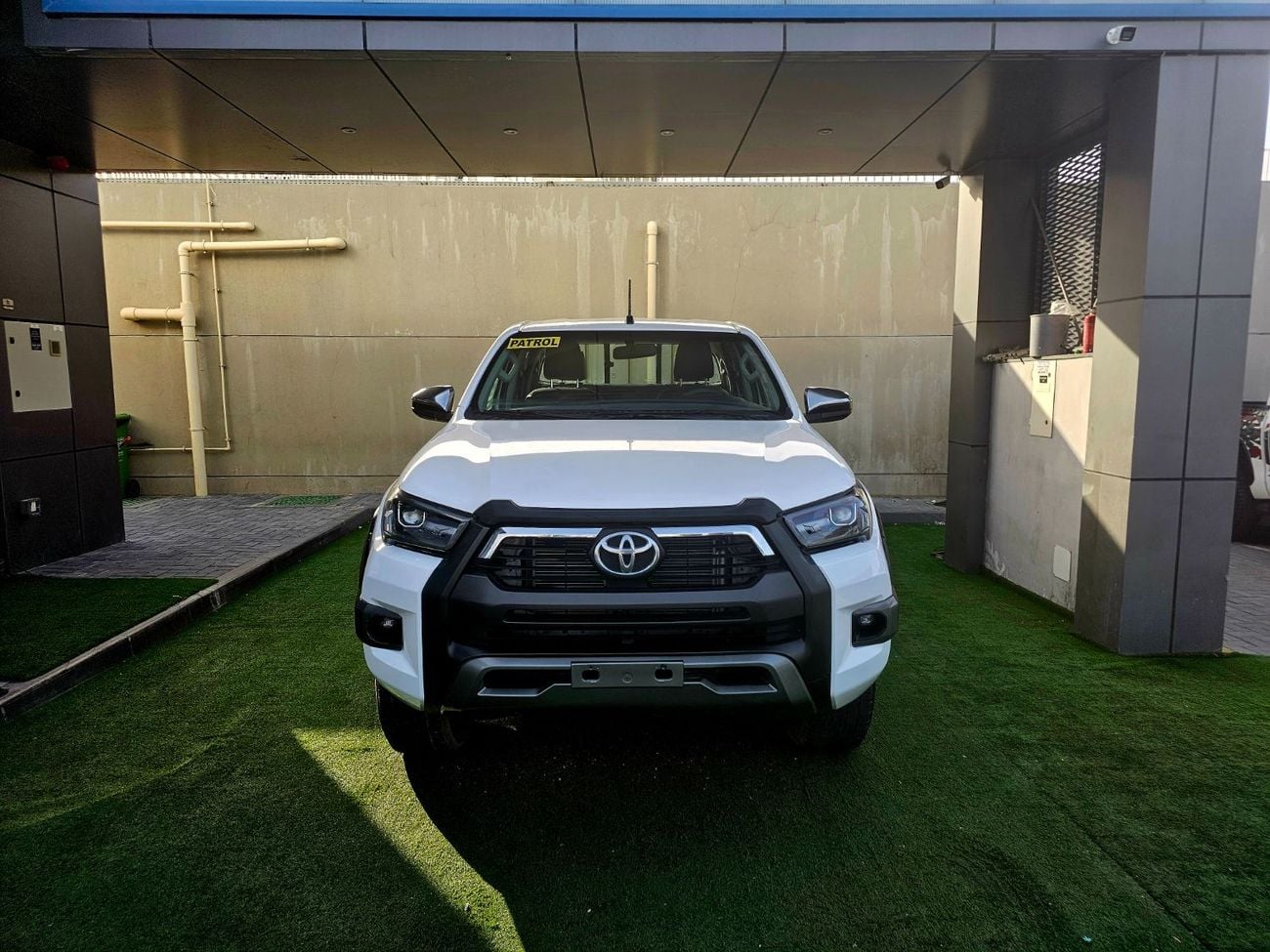 Toyota Hilux ADVENTURE PATROL/ AUTO GEAR/ AUTO WINDOWS / FULL OPTION/ WIDE BODY