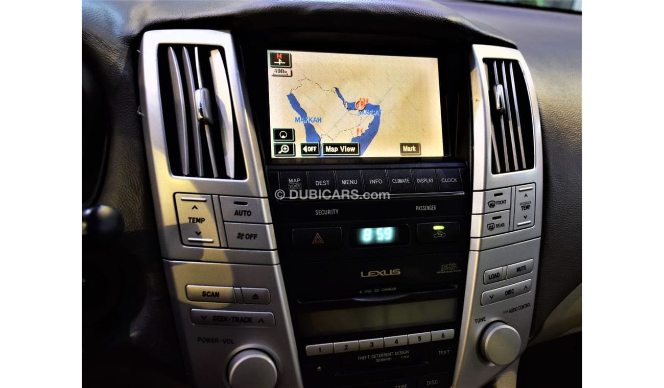 Lexus RX 330 Amazing Lexus RX 330 2005 Model!! in White Color! GCC Specs