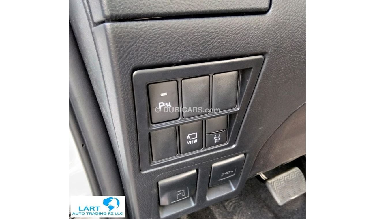 تويوتا هيلوكس Adventure SR5