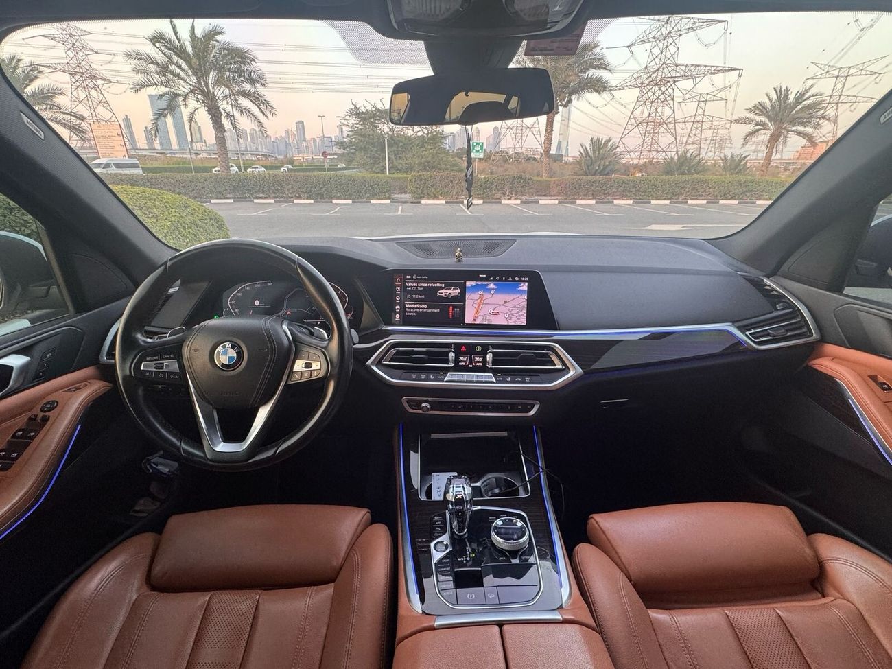بي أم دبليو X5 40i xLine 3.0L (5 Seater)