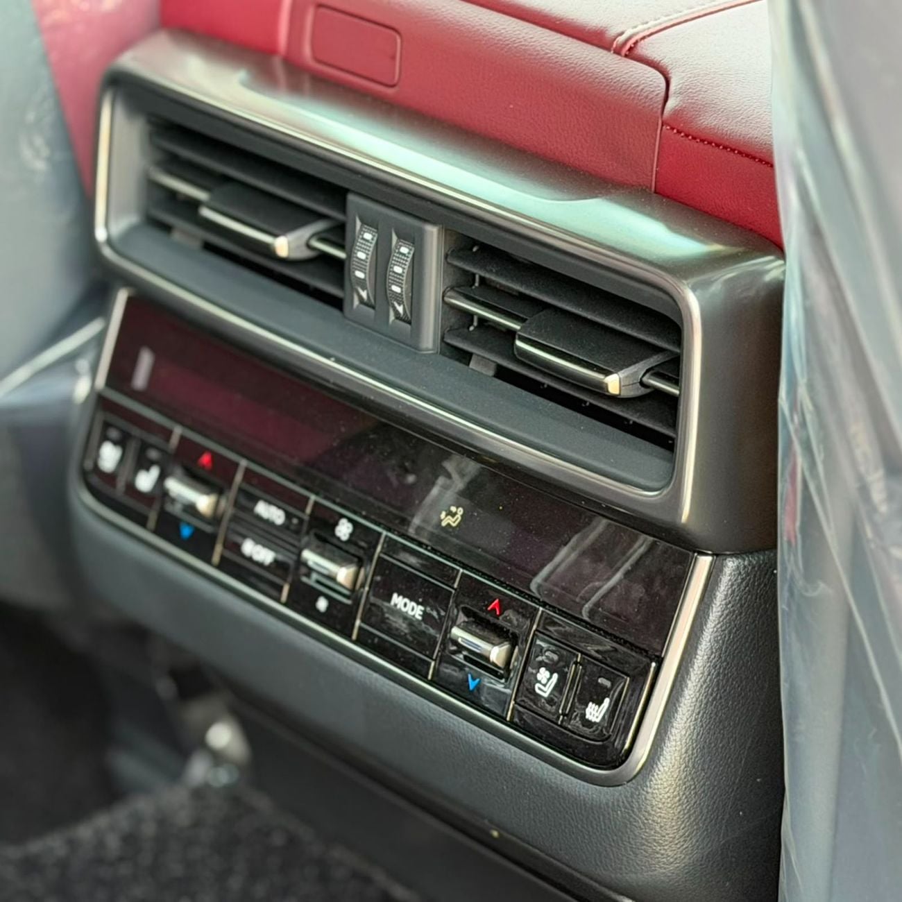 لكزس LX 600 LEXUS LX600 25 SPEAKRS SIGNATURE AL FUTTAIM SPECS 2026