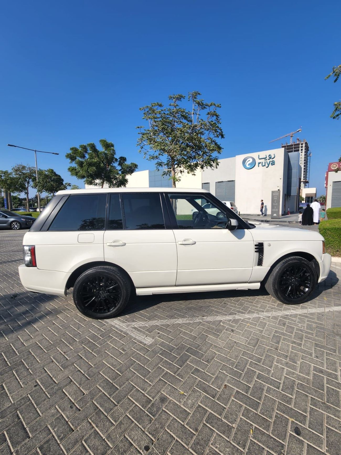 Land Rover Range Rover supercharged V8