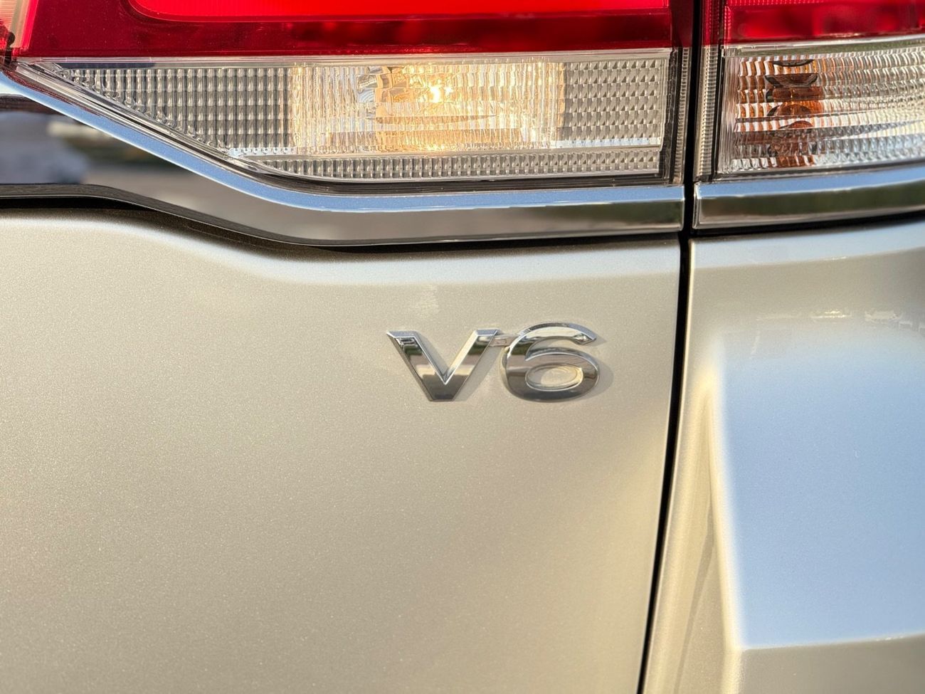 Toyota Land Cruiser TOYOTA LANDCURISER VXR 4.6L 4WD FULL TOP ThE RANGE