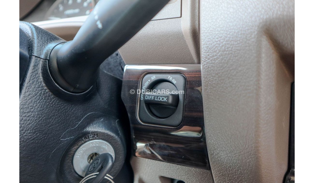 Toyota Land Cruiser Pick Up HARDTOP 70th LX1 2022 MODEL TOYOTA LAND CRUISER 79 SINGLE CAB PICKUP LX V6 70th series 4.0L PATROL 4