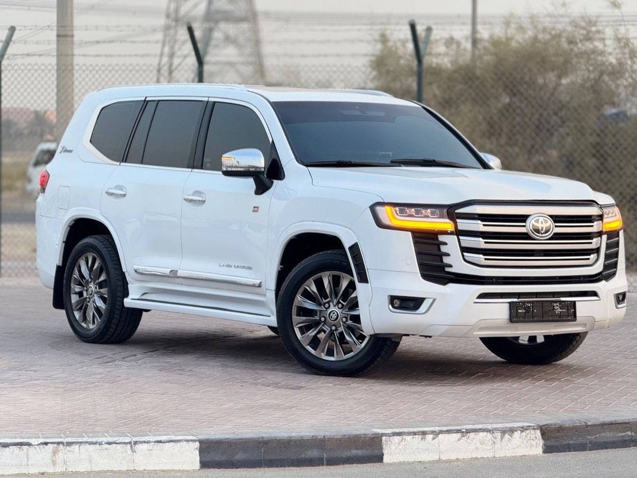 تويوتا لاند كروزر VXR 4.6L 4WD