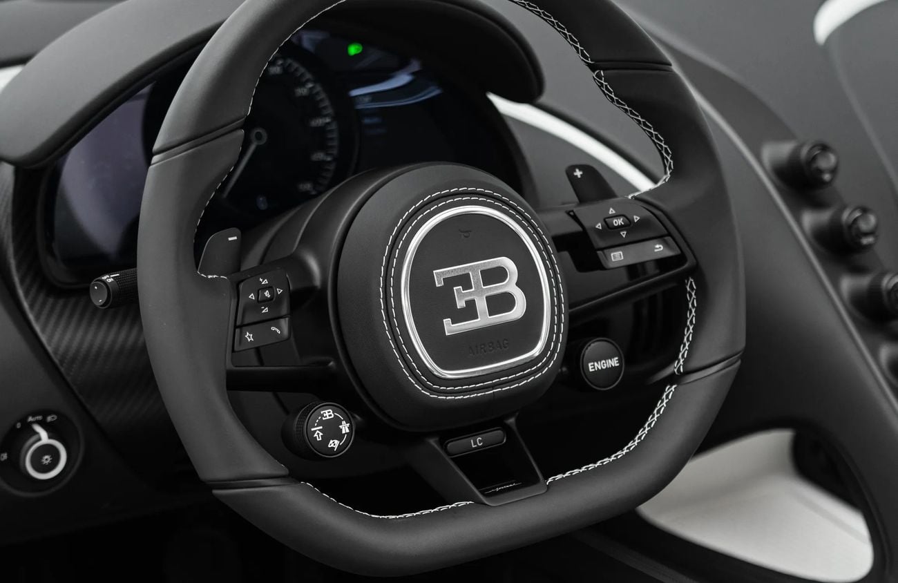 بوغاتي ميسترال W16 رودستر 8.0L W16 Quad-Turbocharged Engine