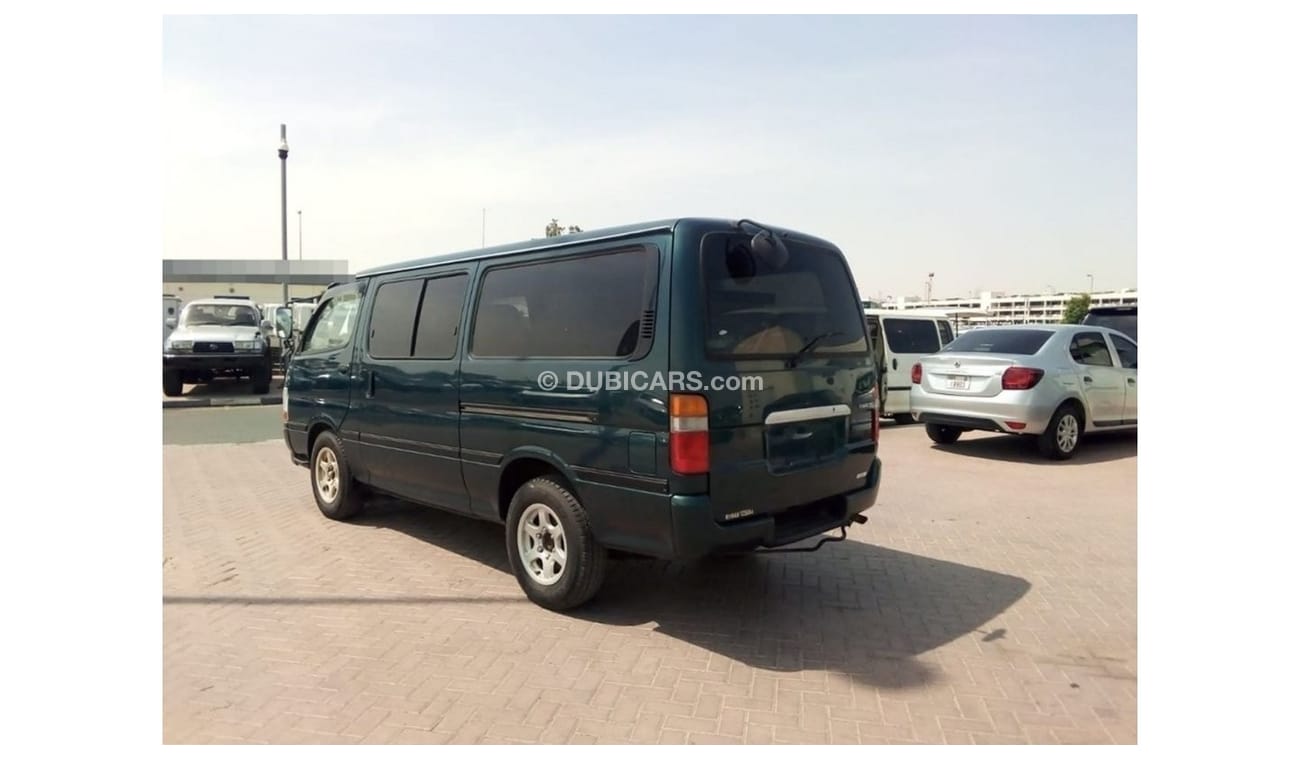 تويوتا هاياس TOYOTA HIACE VAN RIGHT HAND DRIVE(PM17764)
